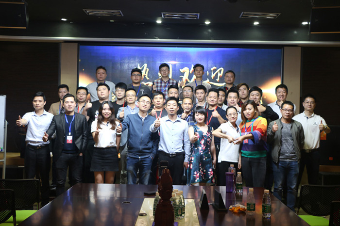 <b>讓愛回家！英嘉尼智能影院第四期特訓營交流暨客戶答謝會圓滿成功！</b>